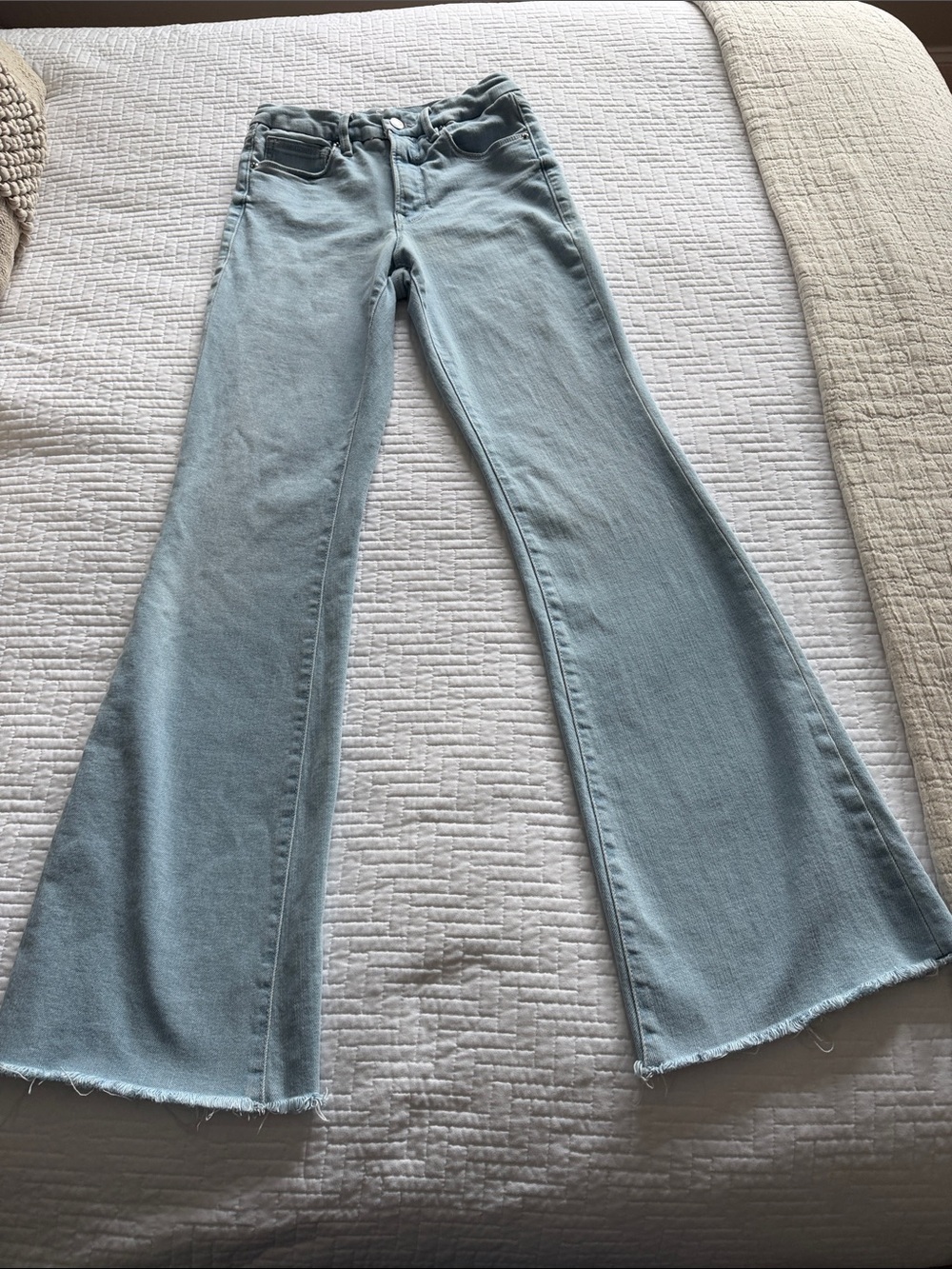 Good American Light Blue Flare Jeans with Raw Hem size 4/27